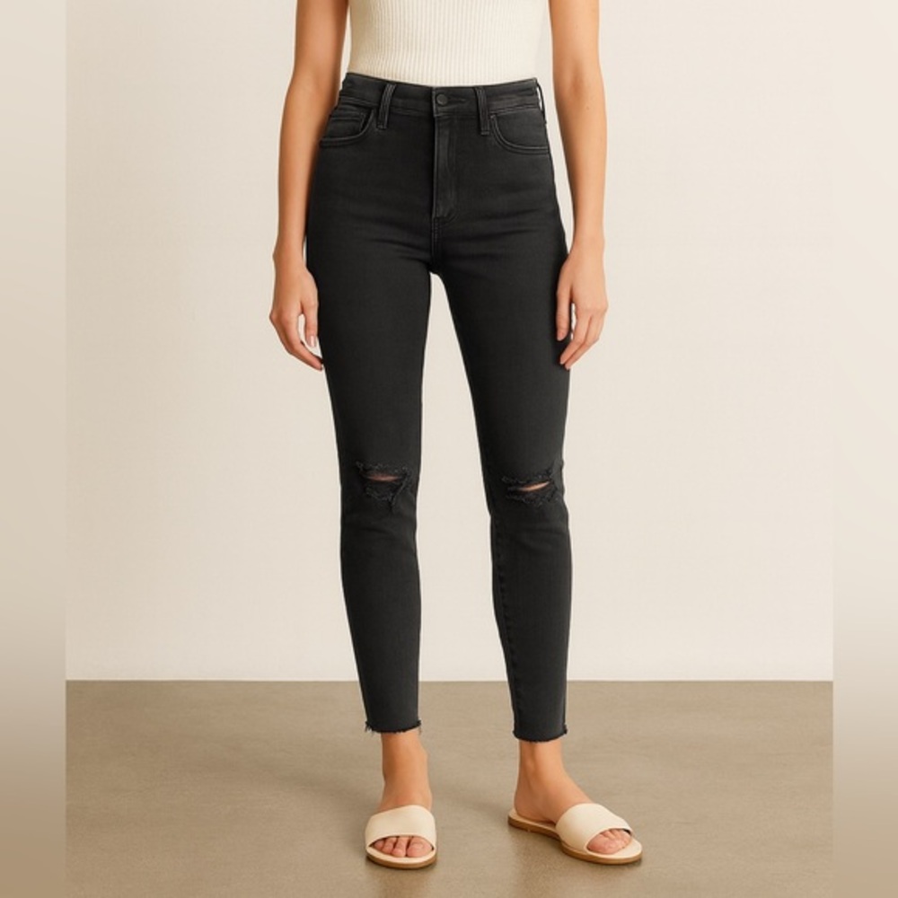 Madewell Jeans Size 27 Black Sea Curvy High-Rise Skinny Raw Hem Ripped